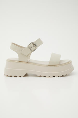 STACCATO 2023 SPRING COLLECTION