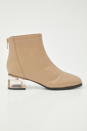 STACCATO 2023 FALL COLLECTION