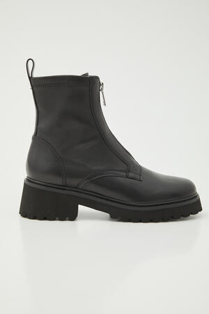 staccato 350IA124-4590（ミルキーIラインzipブーツ）