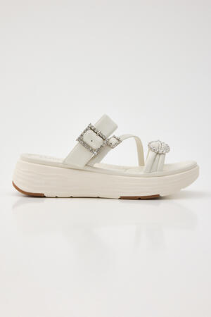 staccato 350JS137-7040（ピピソフティーコンフォートライトサンダル）